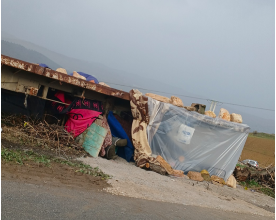 SDF à 65 ans à Sidi Merouane : Le cri d’alarme pour sauver Moza