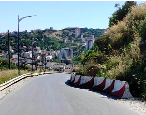 Un pan de route s’effondre à Sidi Aïssa (Annaba) : Quand l’urbanisme menace la sécurité des citoyens